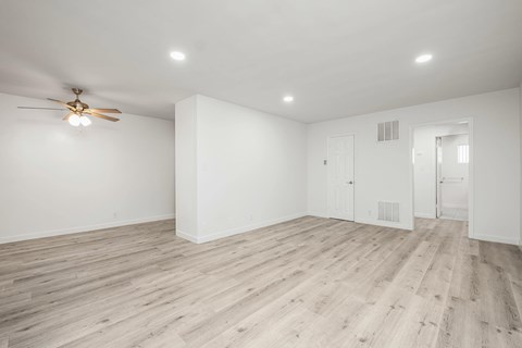 Vacant Living Area at Palms at Menlo, Los Angeles, CA 