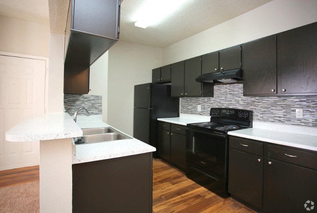 Fully Equipped Kitchen at Foxborough Apartments, Texas, 75061