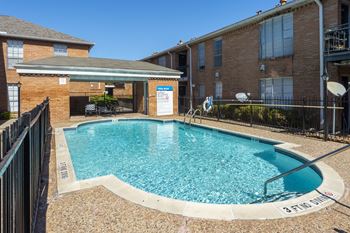 Invigorating Swimming Pool at Bellaire Oaks Apartments, Houston, TX