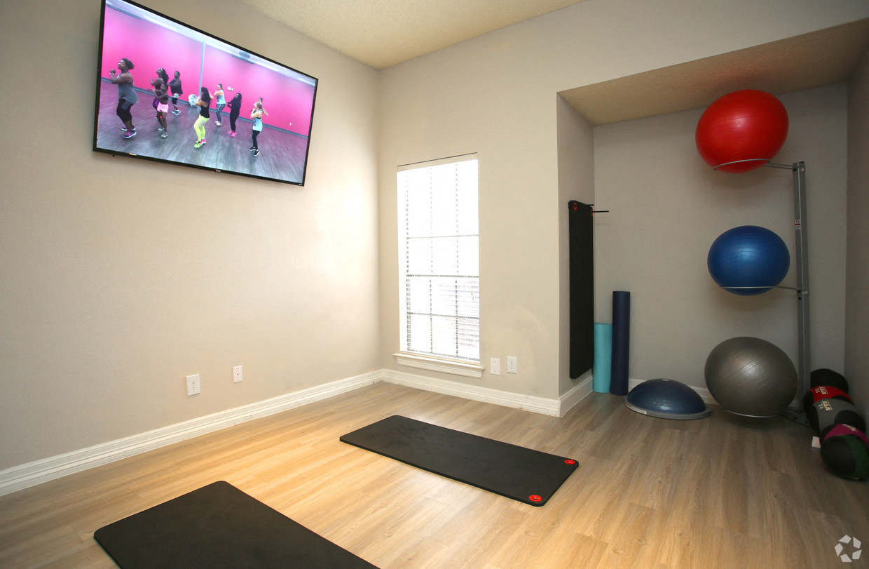 yoga room at Foxborough Apartments, Irving, TX