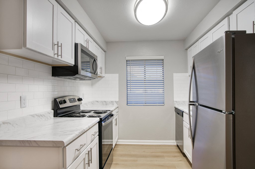 Chef-Inspired Kitchens at Granite Bay, Phoenix, Arizona