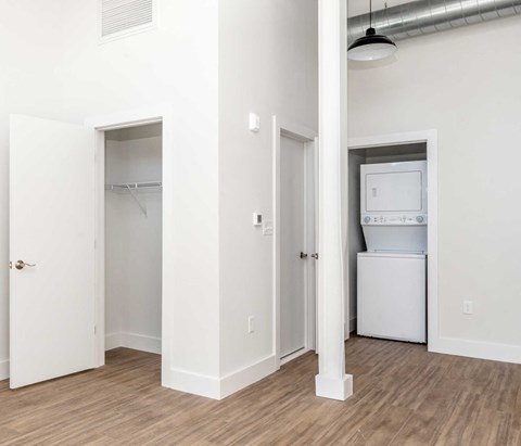 Stackable washer and dryer