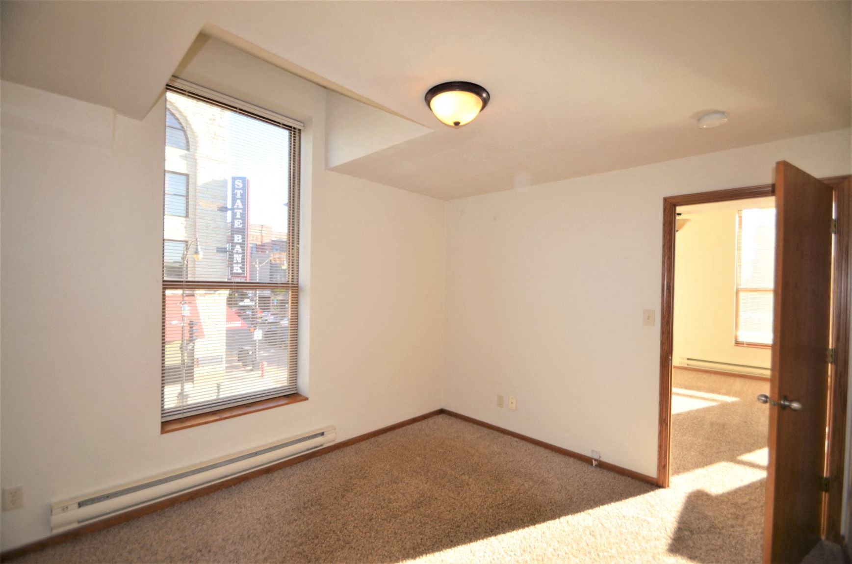 Apartment 5 | 1 BR | Bedroom | Three Sixty Real Estate