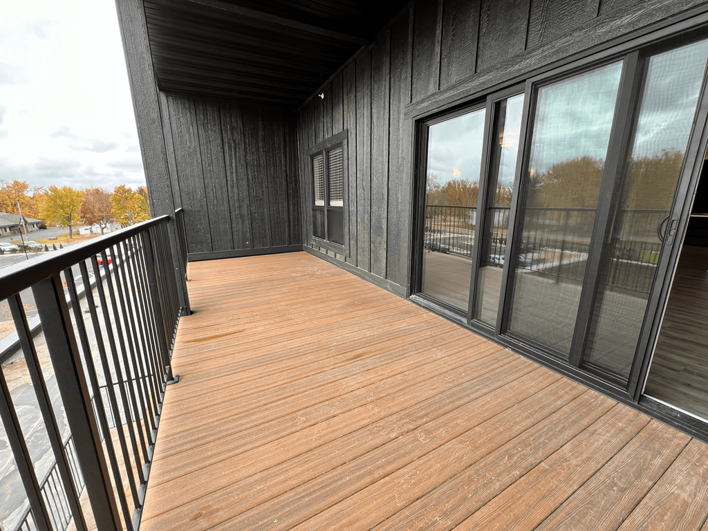 Archway Apartments | 2 Bedroom  XL | 2 Bath