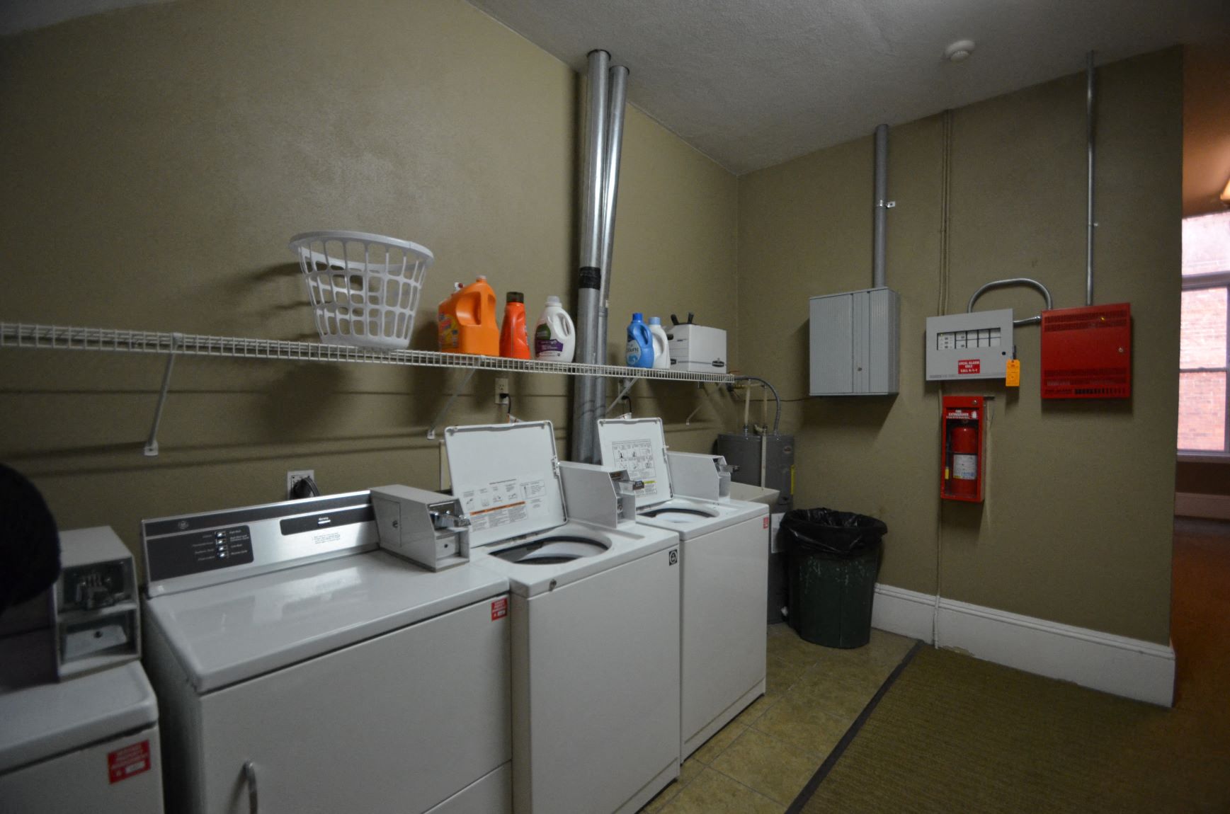 401 Jay | On-site Laundry | Washer & Dryer | Three Sixty Real Estate
