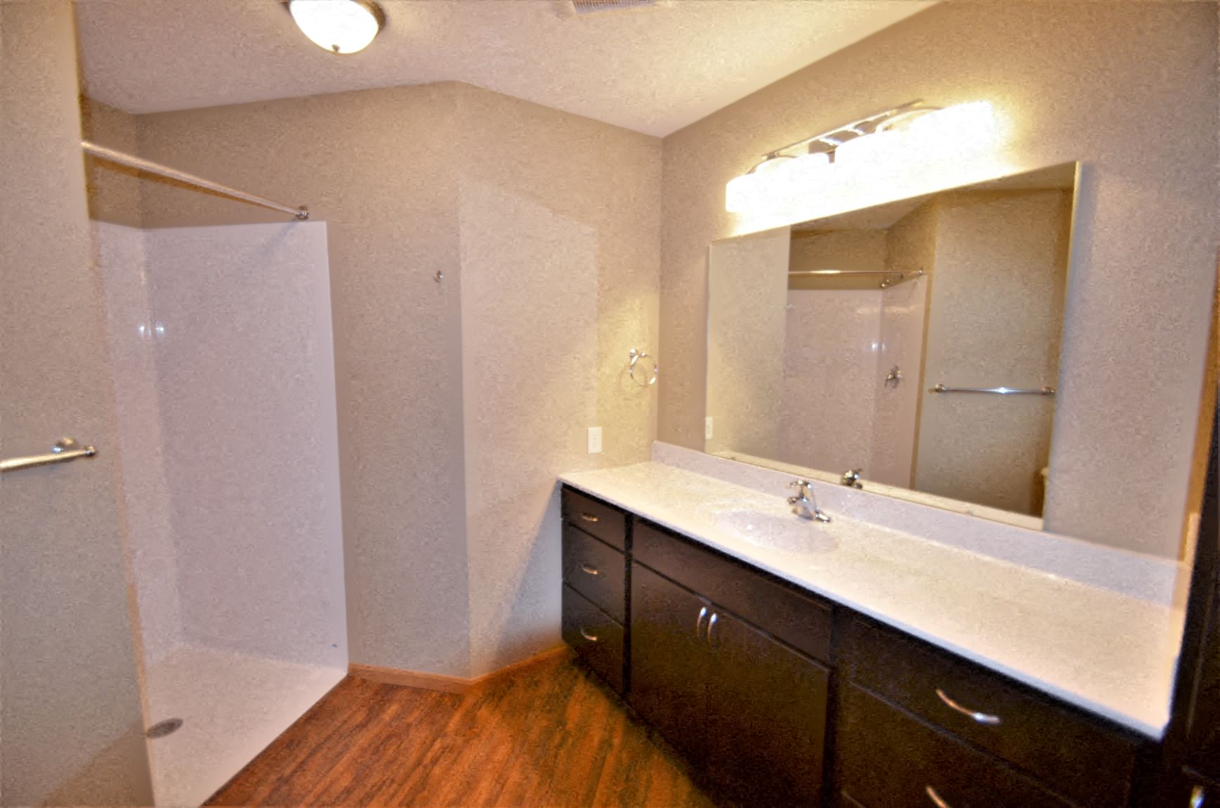 Apartment | 2 BR | Bathroom | Three Sixty Real Estate