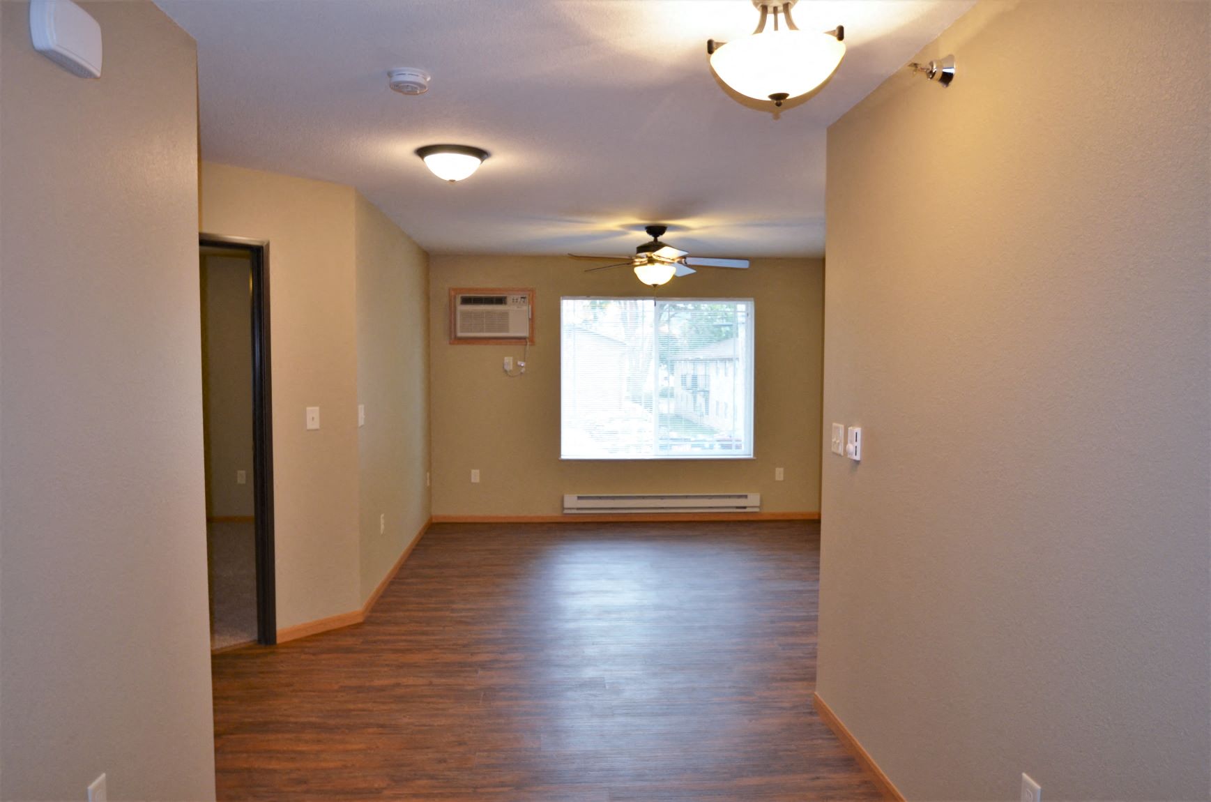 Apartment | 2 BR | Hallway | Three Sixty Real Estate