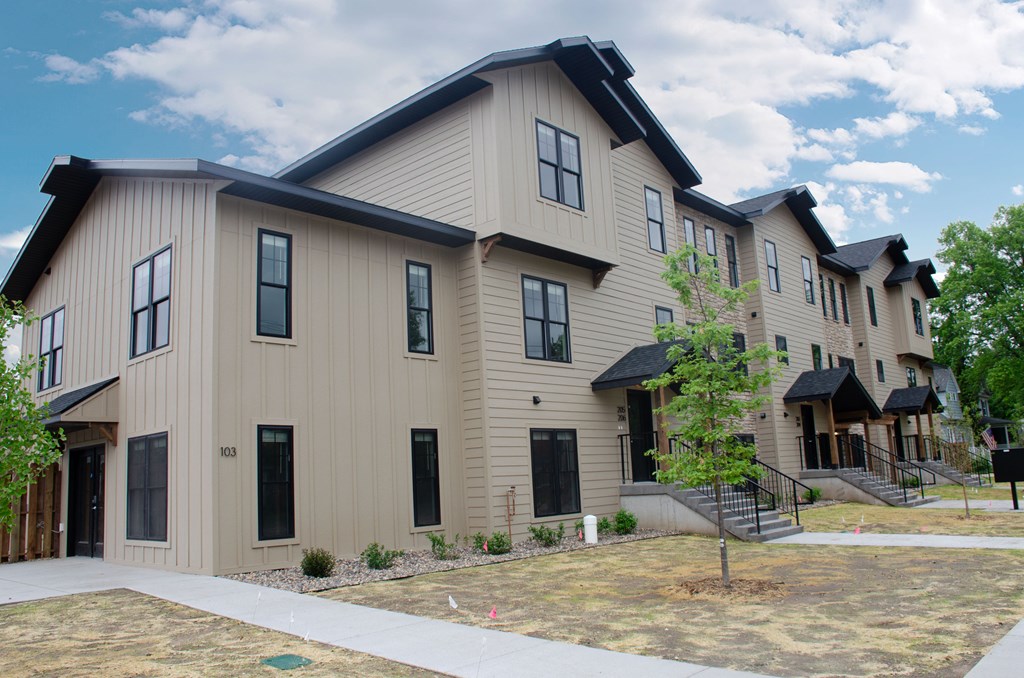 Archway Residences Townhomes Exterior
