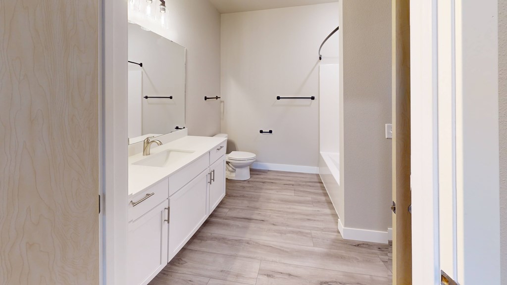 Archway Apartments | 2 Bedroom | 2 Bath