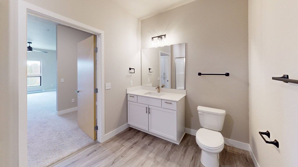 Archway Apartments | 2 Bedroom  XL | 2 Bath