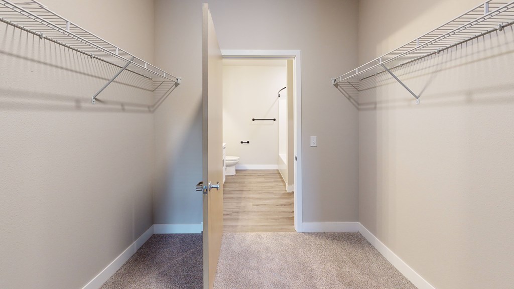 Archway Apartments | 2 Bedroom | 2 Bath