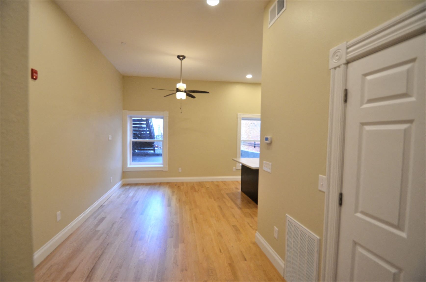 Apartment 202 | 1 BR | Living Area | Three Sixty Real Estate