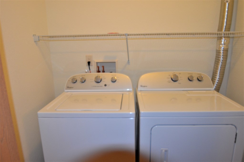 420 N 11th | laundry