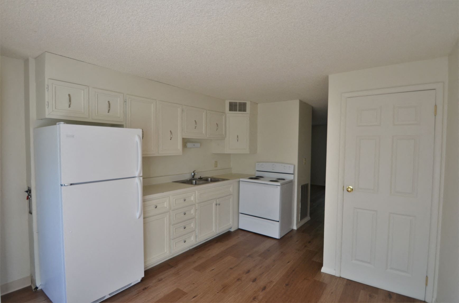 2 BR | Kitchen | Storage | Three Sixty Real Estate