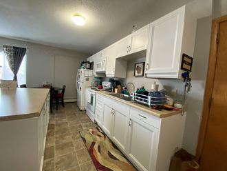 2 BR Kitchen | Falls Apt | Three Sixty