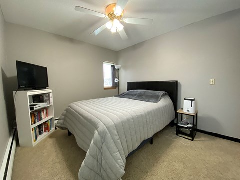 2 Bedroom Rental | River Falls |Falls Apartments