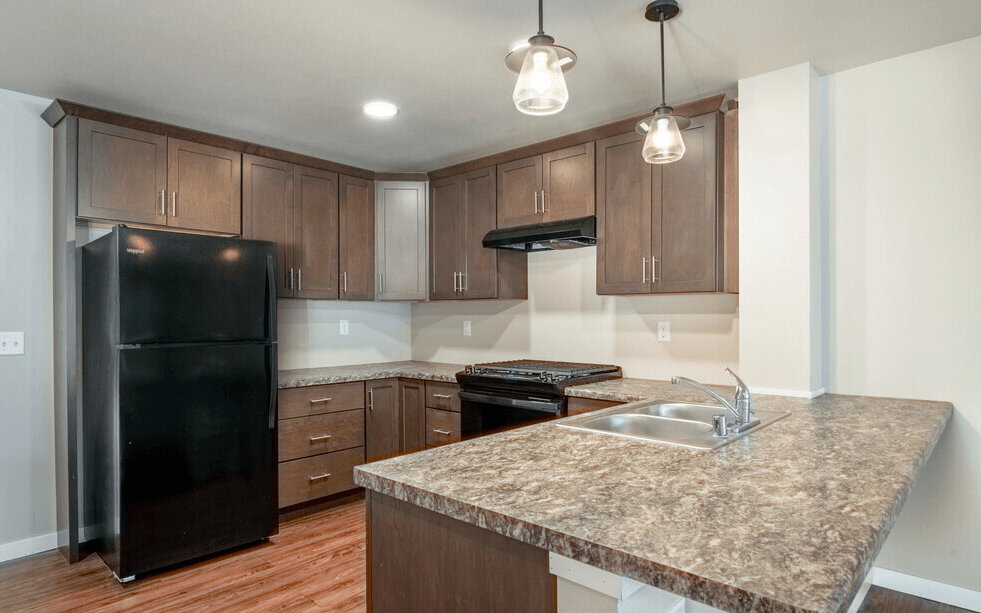 GRR | Kitchen | Three Sixty Real Estate