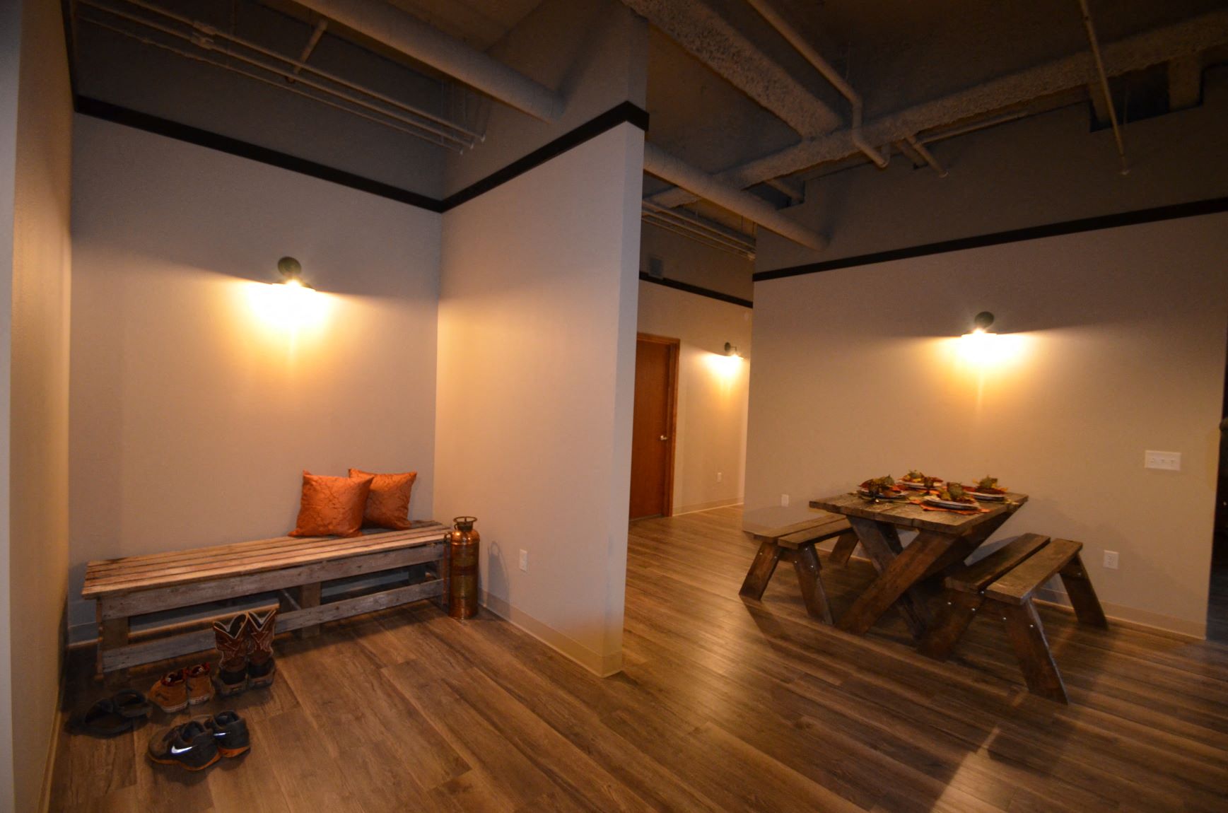 Hub | 3 BR | 2 BR | Dining Area | Living Area | Three Sixty Real Estate