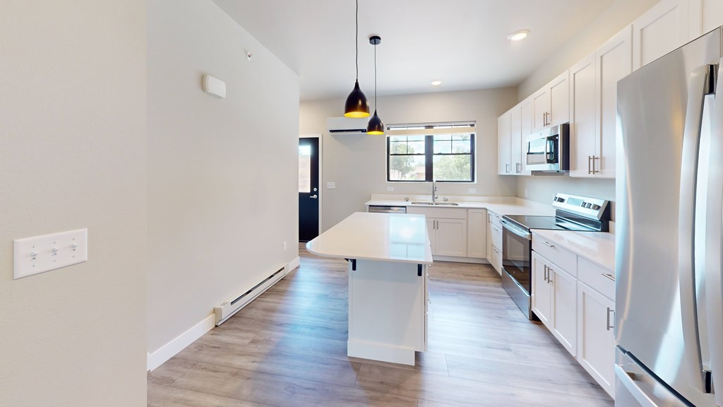 Archway Apartments | 3 Bedroom | 2 Bath | Two Story