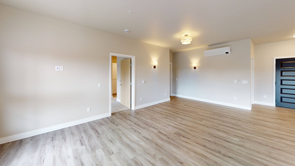 Archway Apartments | 2 Bedroom  XL | 2 Bath