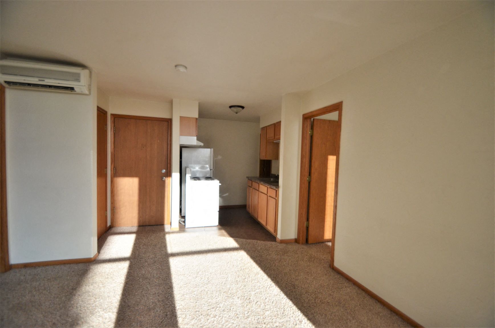 Apartment 1 | 1 BR | Kitchen | Dining Area | Three Sixty Real Estate