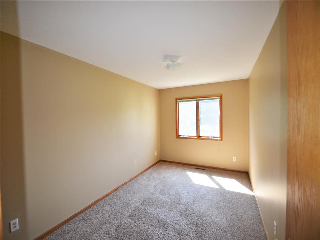 2 BR | Bedroom | Three Sixty Real Estate