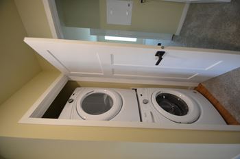Canterbury |Washer & Dryer
