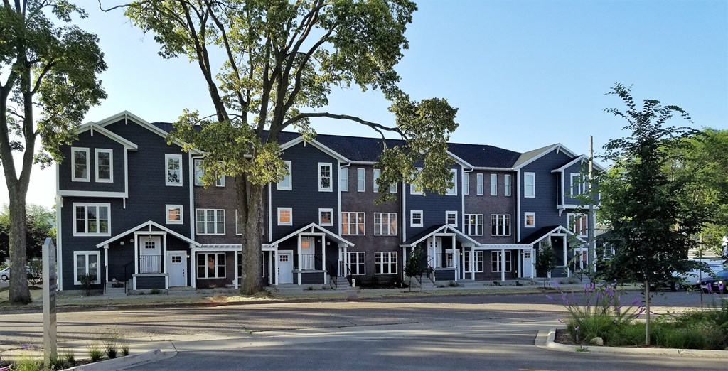 Canterbury | Exterior