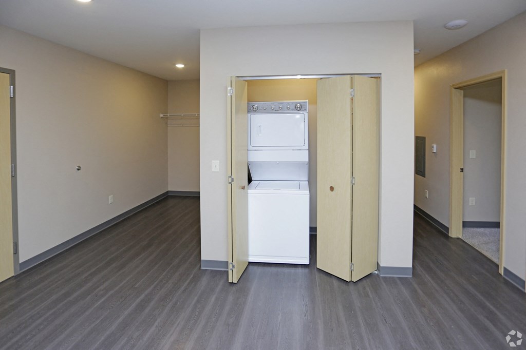 Aguilera | Washer and Dryer in Unit