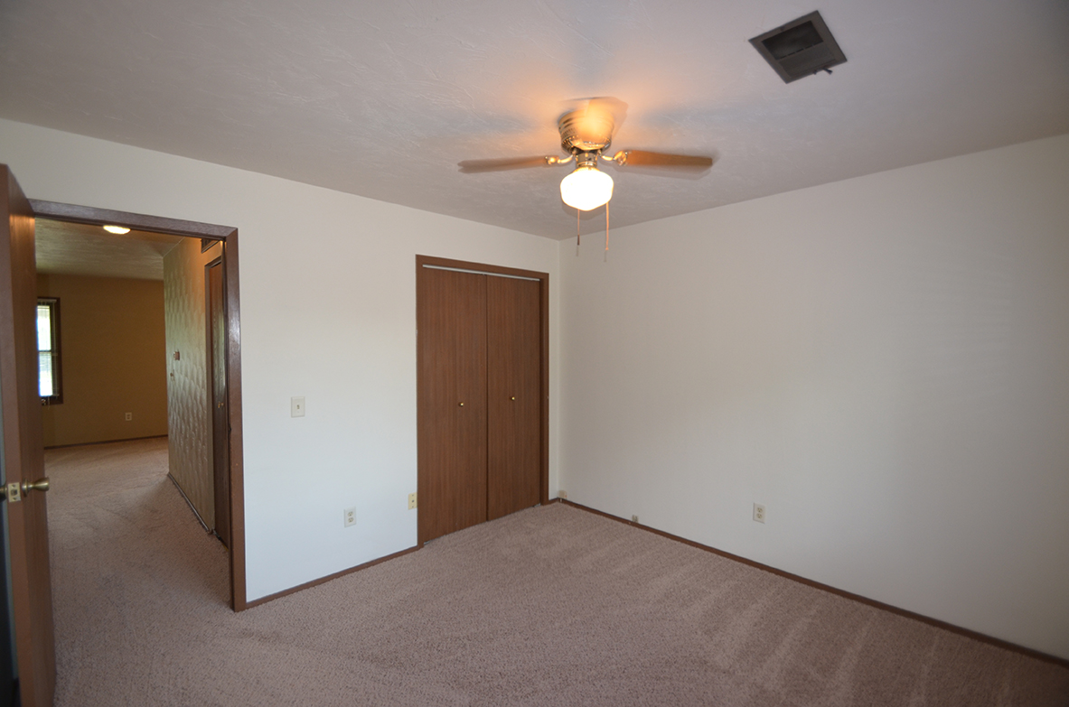 Apartment 4 | 2 BR | Bedroom | Three Sixty Real Estate