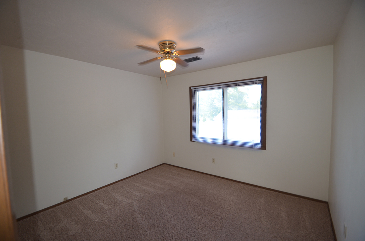 Apartment 4 | 2 BR | Bedroom | Three Sixty Real Estate