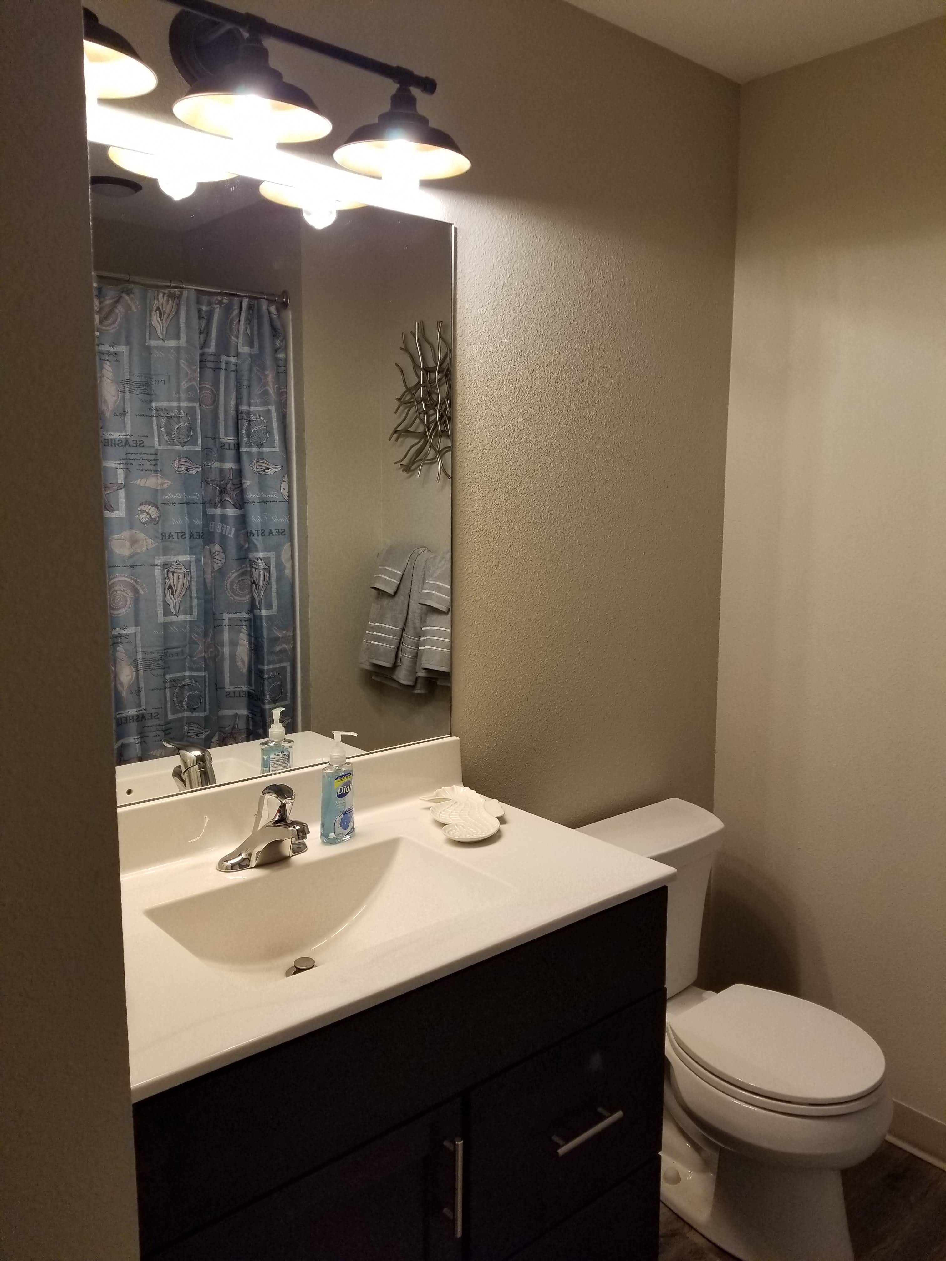 Hub | Studio | Efficiency | Bathroom | Three Sixty Real Estate