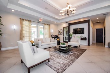 9392 NW 120 Street 1-3 Beds Apartment for Rent - Photo Gallery 3