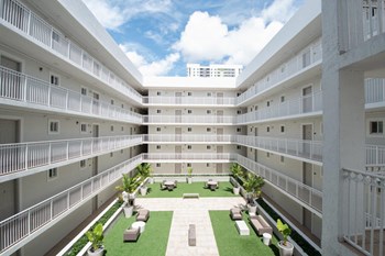 Courtyard - Photo Gallery 2