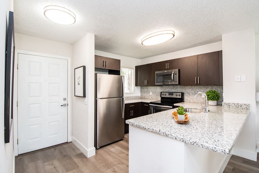 8440 Sherman Circle North 1-3 Beds Apartment for Rent - Photo Gallery