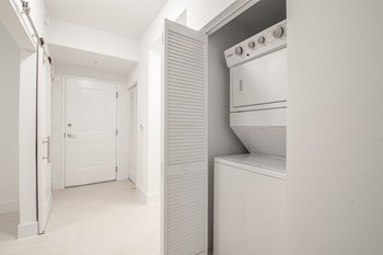 washer and dryer - Photo Gallery 4