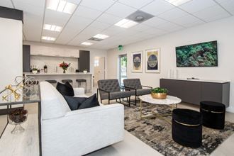 1475 W 46th Street 1-2 Beds Apartment for Rent - Photo Gallery