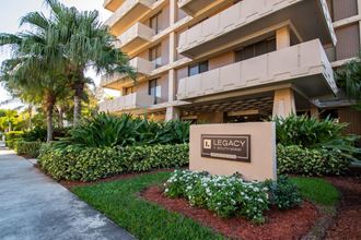 5880 S.W. 74Th Terrace Studio-1 Bed Apartment for Rent