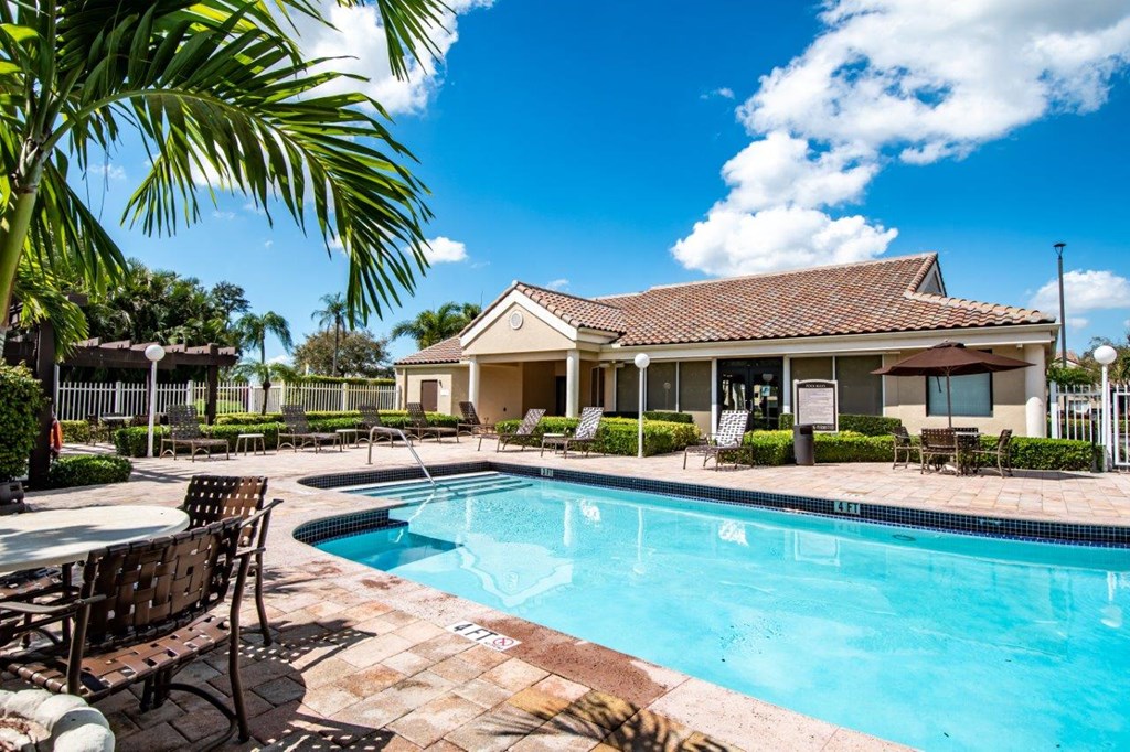 the swimming pool at the villas at green gables