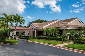 3505 W. Atlantic Blvd 1-2 Beds Apartment for Rent - Photo Gallery 3