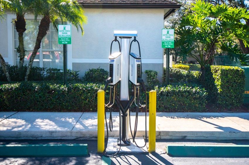 Legacy At Stirling Apartments, 7350 Stirling Road, Davie, FL RentCafe