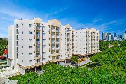 the building in which the hotel is located