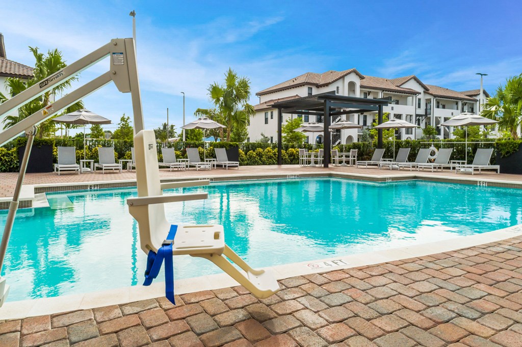 the swimming pool at the resort at longboat key club