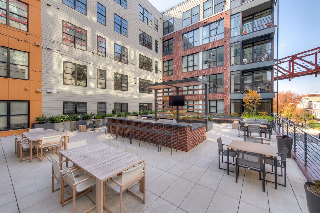 Courtyard with tables and grills