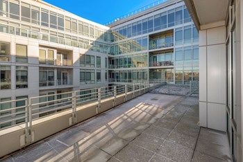 1255 25th Street NW Studio-2 Beds Apartment for Rent - Photo Gallery 26