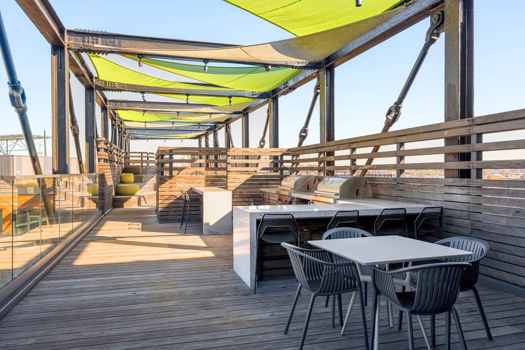 a restaurant or other place to eat on the roof of a building