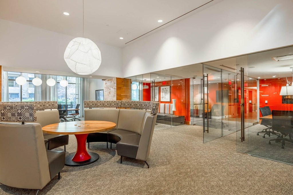 BizBar at The Bartlett, Virginia