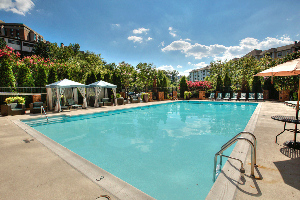 Parkstone Alexandria Apartments, 3001 Park Center Drive, Alexandria, VA RentCafe