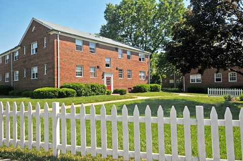 24-Hour Emergency Maintenance Service at Olde Salem Village, Falls Church, VA,22041
