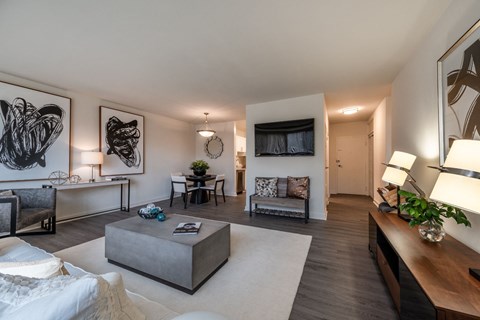Spacious Living Area at RiverHouse, Arlington